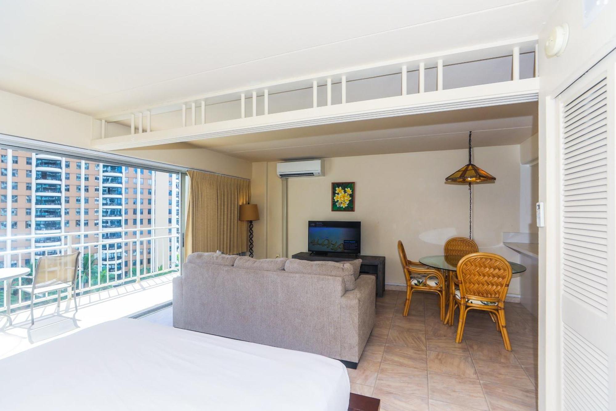 Ilikai Tower One Bedroom Lagoon View Waikiki Condos With Lanai & Free Wifi Honolulu Zimmer foto
